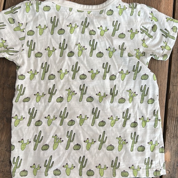 Monica and Andy cactus shirt - Picture 3 of 3